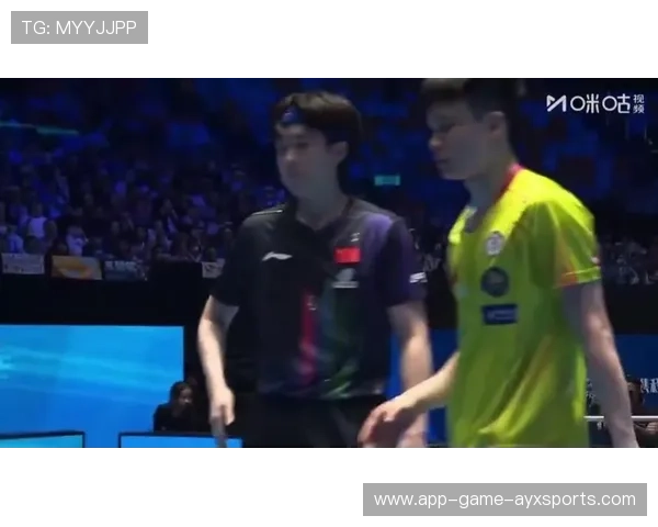 王楚钦正手攻势凌厉夺分，海口亚洲杯首战三局横扫冯翊新胜