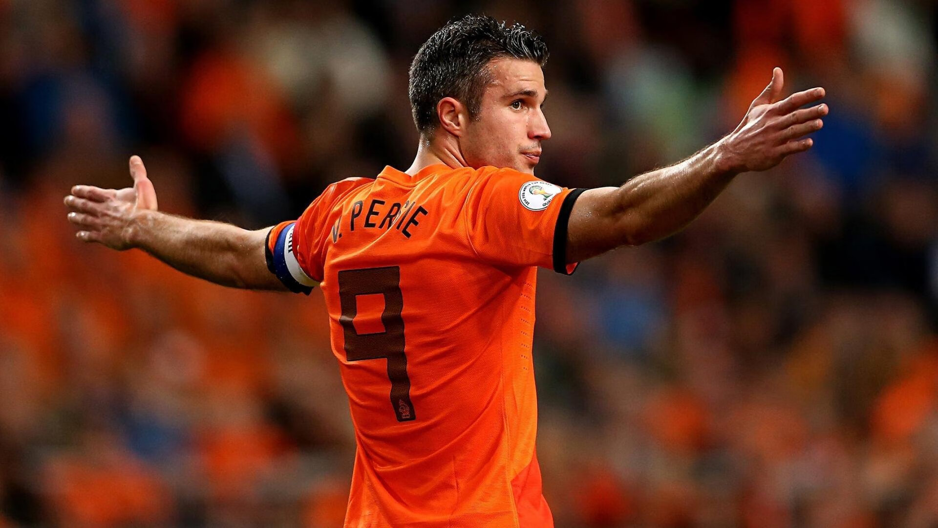 乒乓球赛事现场观众热情高涨